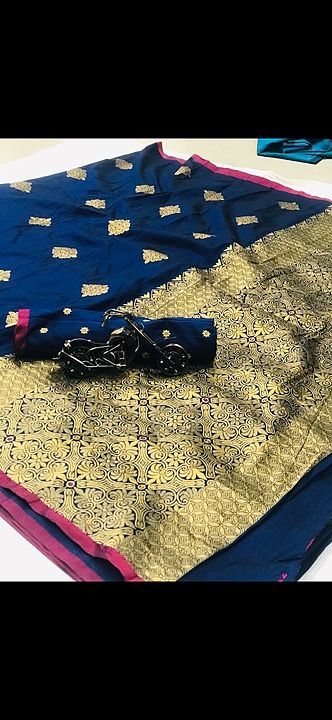Silk sarees  uploaded by VANGIFY on 8/22/2020