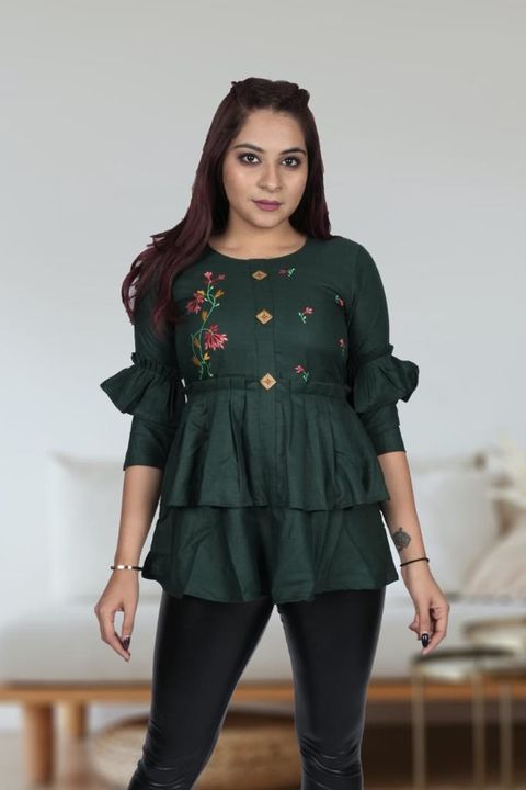 New lunching sathiya ceation presentig women's stylist Top....                                  uploaded by VG FASHION on 7/17/2021