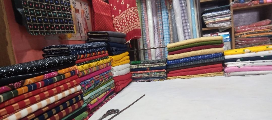 Hina cloth store