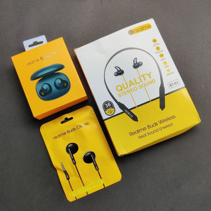 Post image *Music Combo Offer*
✓ *Realme R-3 Bluetooth Neckband*✓ *Realme Buds Q Wireless Bluetooth Earbuds* *Realme Buds Classic Wired Earphone**Today Special Offer*
_*Combo Only : @1200/- Free Shipping*_