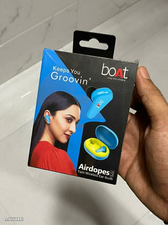 Post image Catalog Name: *BOAT EARBUDS 171*


*Wireless Earbuds**Sensor Touch Play/Pause**Oneplus Bullets Wireless**Colours : Black White Blue**High Sound &amp; Bass*
*Note : Quality Is Self Tested It Is Very Premium Quality💯*
Starting @₹ 920/- 🚚 _*Free Shipping.*_