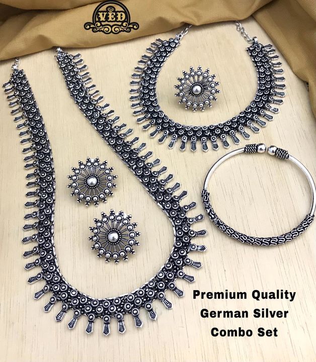 Silver jewellery uploaded by business on 7/20/2021