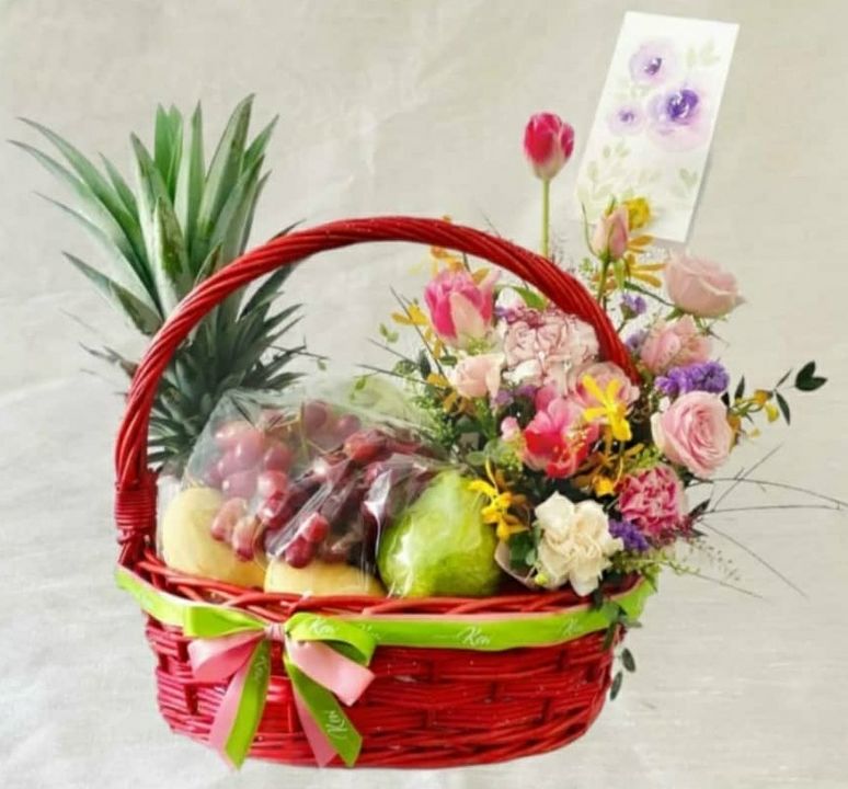 Fruit basket uploaded by GiftManiaa on 7/21/2021