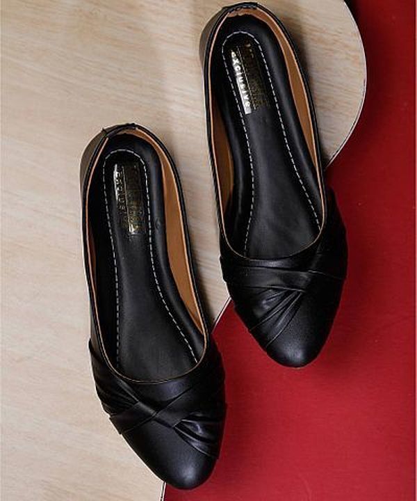 Women's Shoes uploaded by Giimi on 8/24/2020