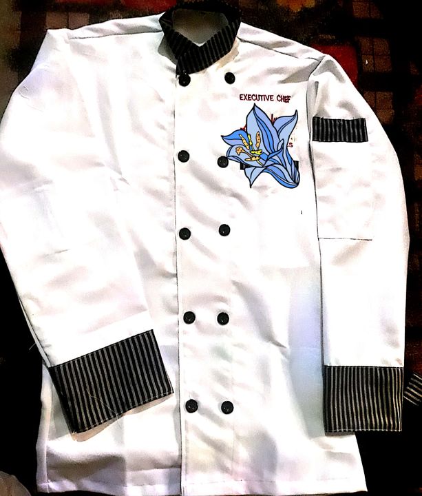 Chef coats  uploaded by business on 7/22/2021