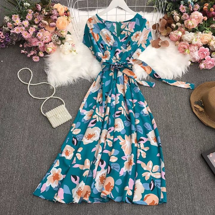 V neck floral print dress uploaded by business on 7/23/2021