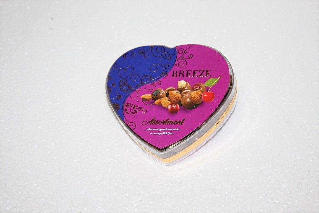 Nuties mini heart assorted
Net Weight:200gm
Delicious chocolate coated on roasted nuts uploaded by business on 8/24/2020