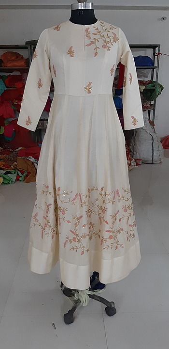 Product image of fabric chanderi hand work gown, price: Rs. 4500, ID: fabric-chanderi-hand-work-gown-11523e2d