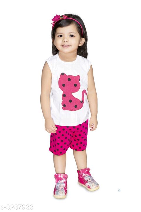  Trendy Pure Cotton Kid's Clothing Set
Fabric: Pure Cotton

Sleeves: Sleeves Are Not Included

Size: uploaded by business on 7/25/2021