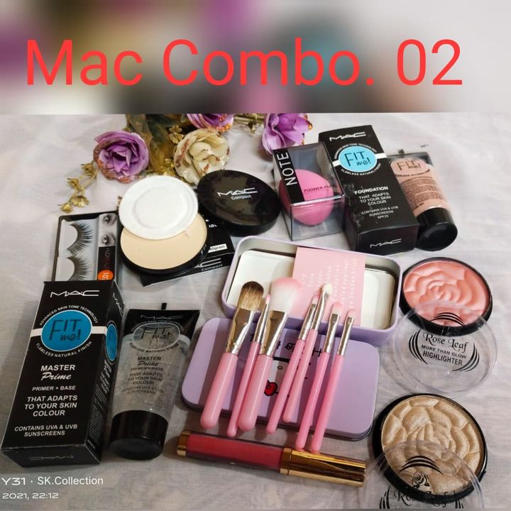 Make up kit uploaded by Lulua collection on 7/28/2021