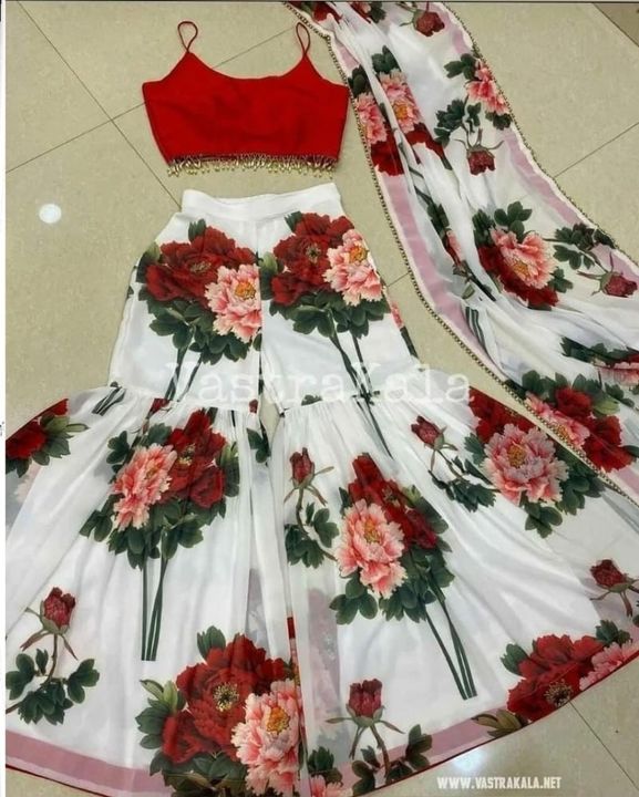 Post image I want 1 Pieces of Same to same. Same color and pattern. 
Urgent requirement. .
Chat with me only if you offer COD.
Below are some sample images of what I want.