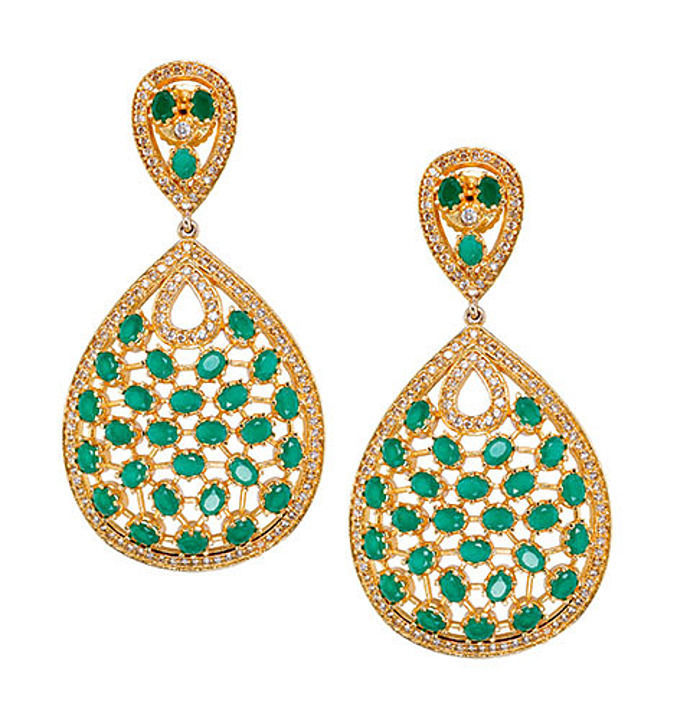 AZRA EMERALD GREEN (EARRING 2N)

 uploaded by Fashion beauty and health care on 8/26/2020