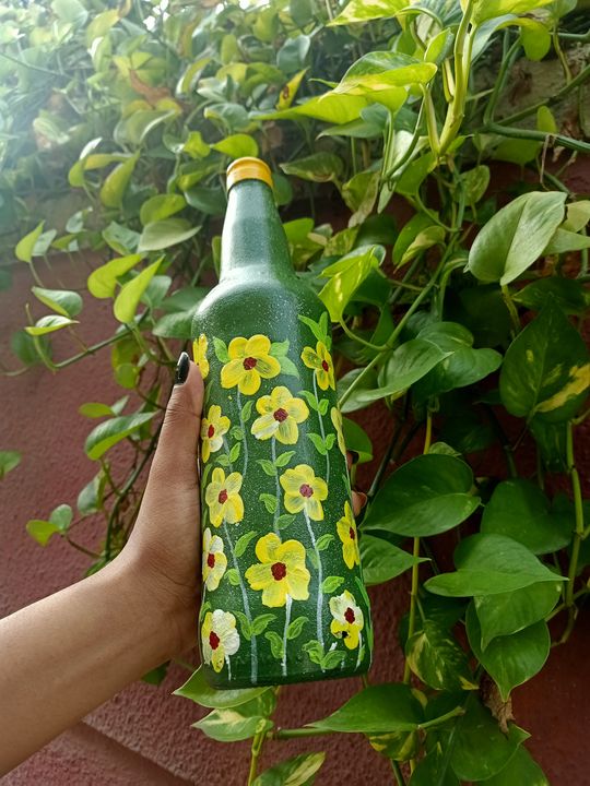 Bottle painting uploaded by business on 7/29/2021