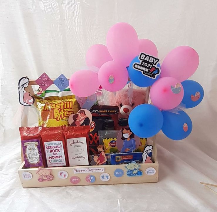 Mom to be hamper uploaded by GiftManiaa on 7/29/2021