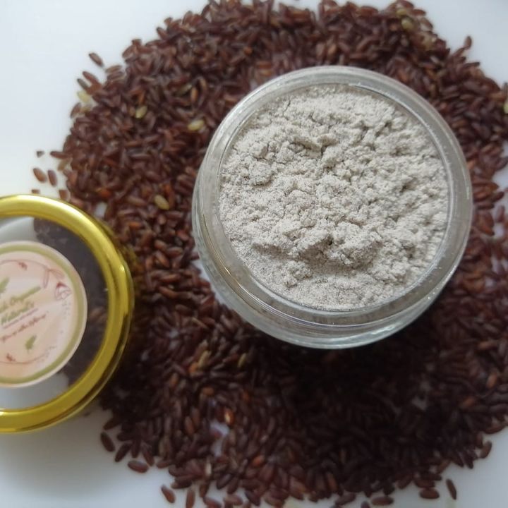 Red rice powder uploaded by Peach organza natural's on 7/29/2021