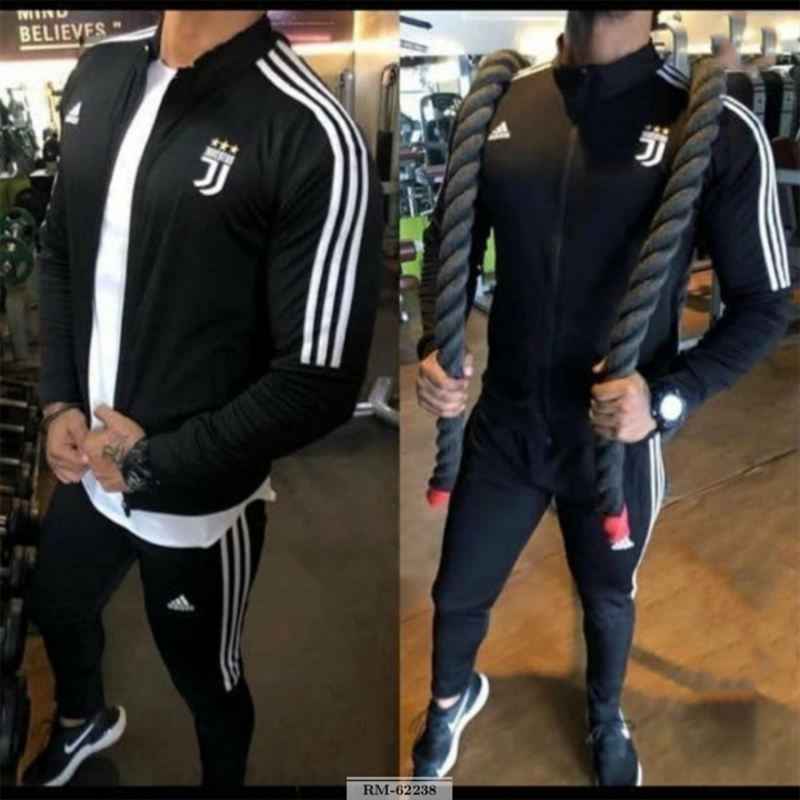 Juventus tracksuit uploaded by Sfashyne on 8/1/2021