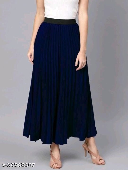 Trendy women skirt uploaded by La Femmes on 8/1/2021