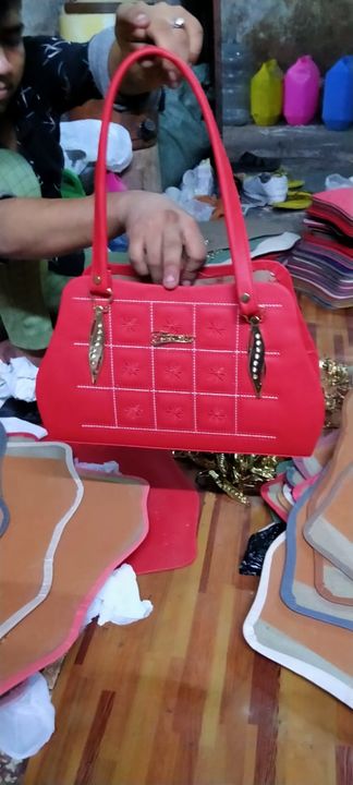 New stylish gand bag uploaded by business on 8/2/2021