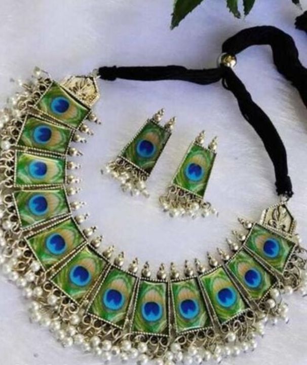 Product image of Shimmering Fusion Jewellery Sets, price: Rs. 350, ID: shimmering-fusion-jewellery-sets-2ec767f0