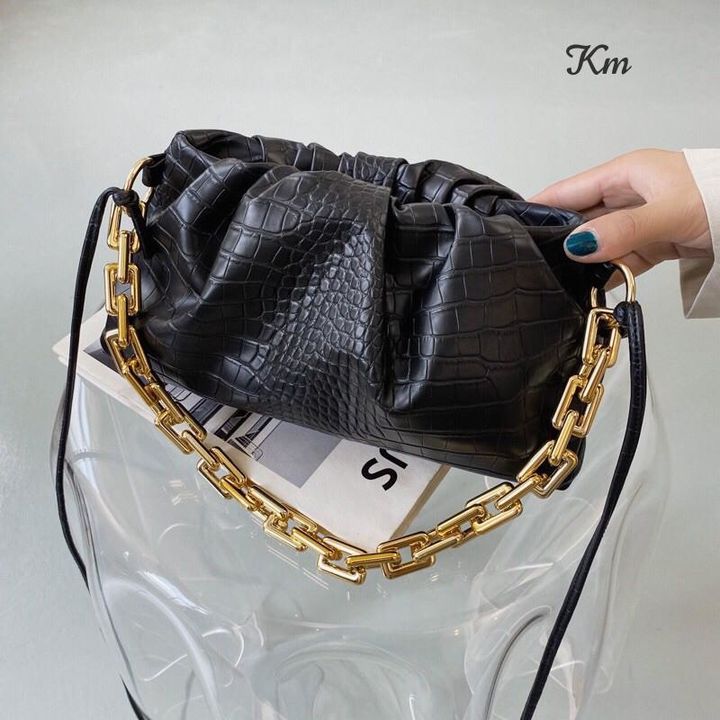 Beautiful Imported Sling Bag  uploaded by business on 8/3/2021