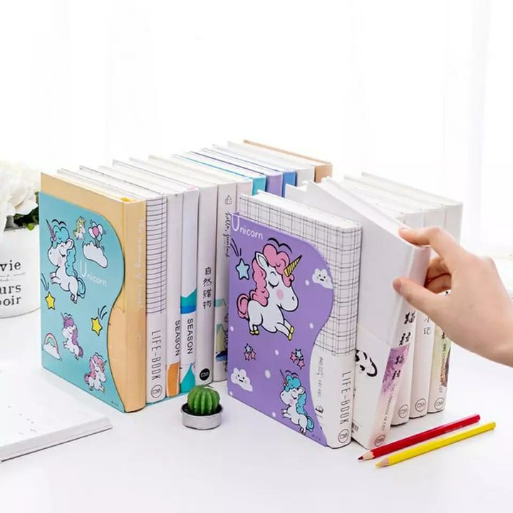 Unicorn book holder uploaded by R'crown on 8/4/2021
