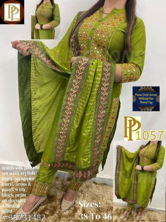 Mannequin fashion uploaded by Saraju Kumari Majhi on 8/6/2021