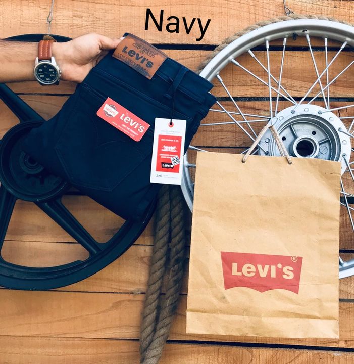 Post image I want 5 Pieces of Levi's jeans.
Below are some sample images of what I want.
