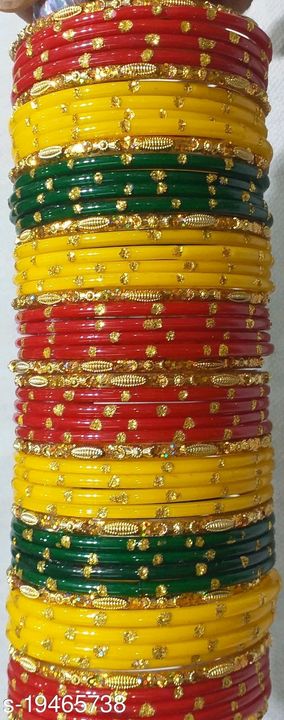 Wedding and karwachauth special glass bangles set uploaded by business on 8/6/2021