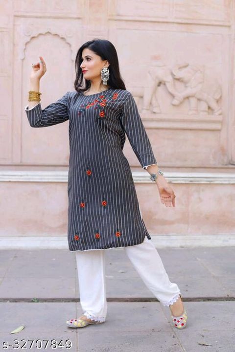 Kurti with plazzo uploaded by Lata creation on 8/6/2021