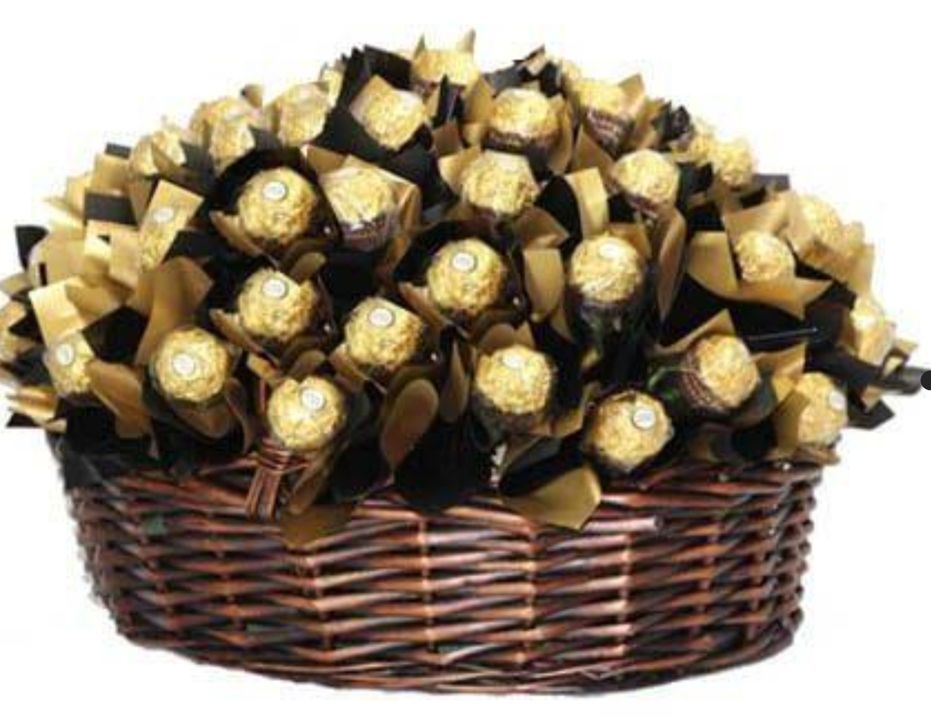 Ferraro rocher bouquet  uploaded by Krizmatic chocolate collections on 8/7/2021