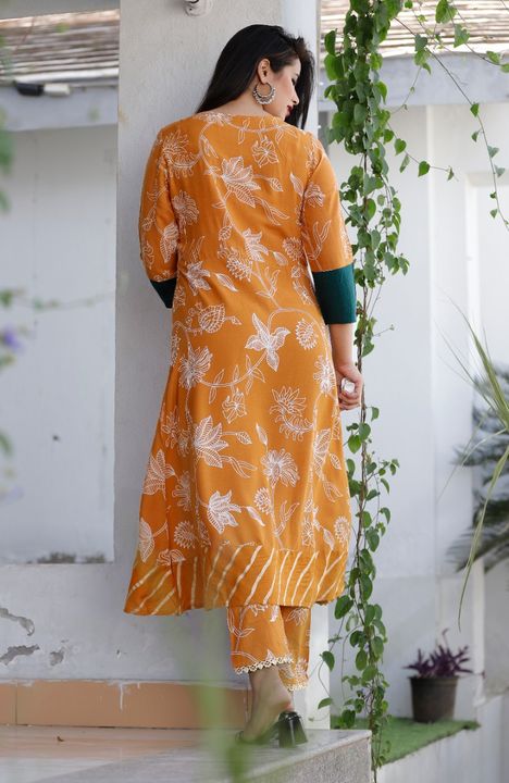 Rayon fabric printed kurti and pant dupatta uploaded by Utkalika woman🤝🙏 on 8/7/2021