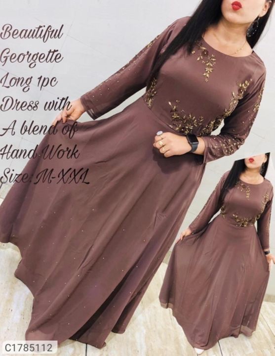 Beautiful dress uploaded by Anar on 8/7/2021