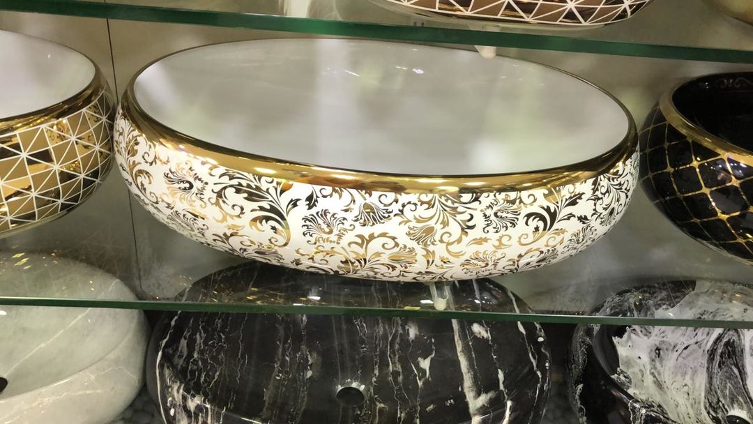Wash basin size 16/24 white gold followers uploaded by business on 8/7/2021