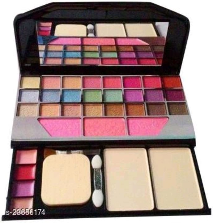 Makeup  uploaded by business on 8/7/2021