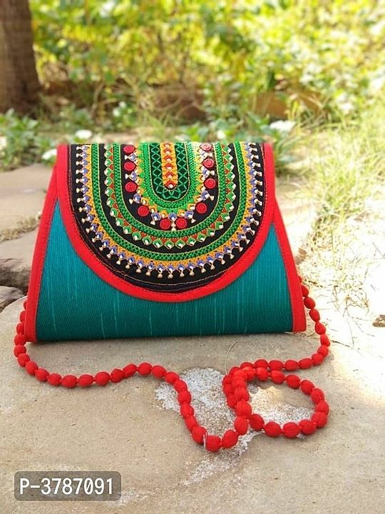 Kutchi Work Sling Bags For Women

 uploaded by Ak online Shop on 8/29/2020