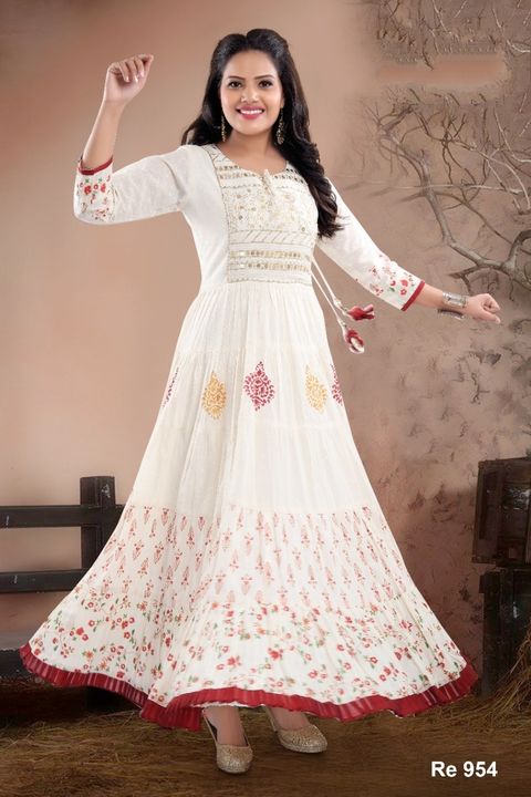 Product image with price: Rs. 1695, ID: long-gown-9e068917
