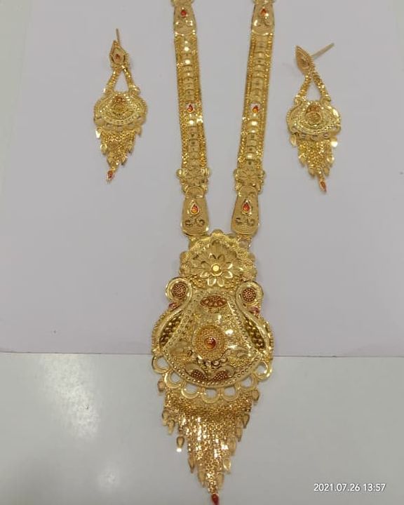Saree and Jewellery uploaded by business on 8/10/2021