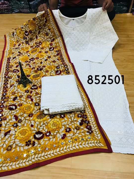 Post image We r dealing with cheapest price for luckhnavi chikankari .. punjabi phulkari suits.. suits n sarees.. gents wear... tracks n joggers.. purse n handbags.. jewellery n many more u can join
 us n earn by  reselling them by good margin and intrested reseller can join us by the link

https://chat.whatsapp.com/2a82ryKB7MECEdqYU1qSh5

Reseller can join us