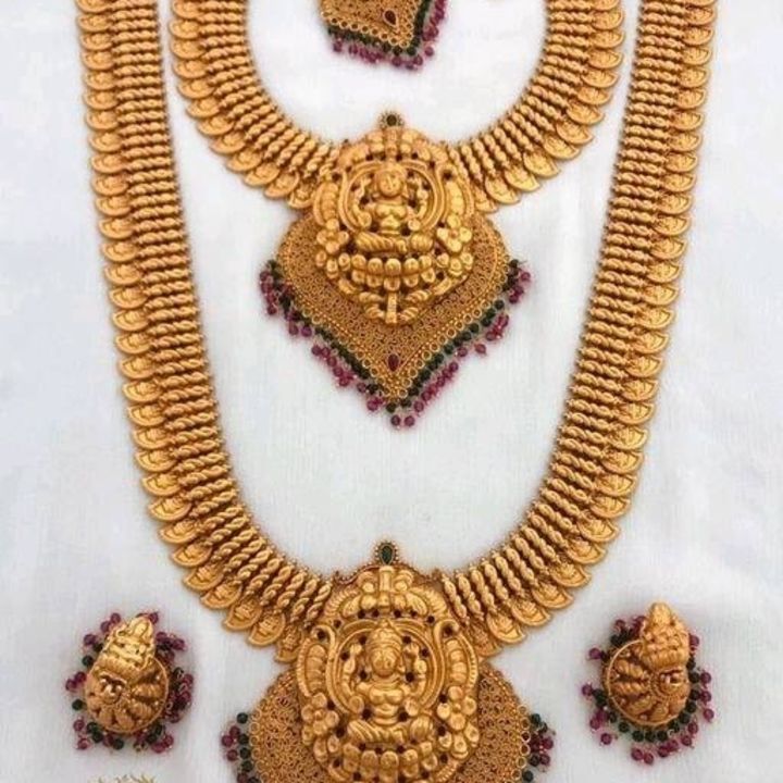 Women Traditional jewellery set uploaded by business on 8/10/2021