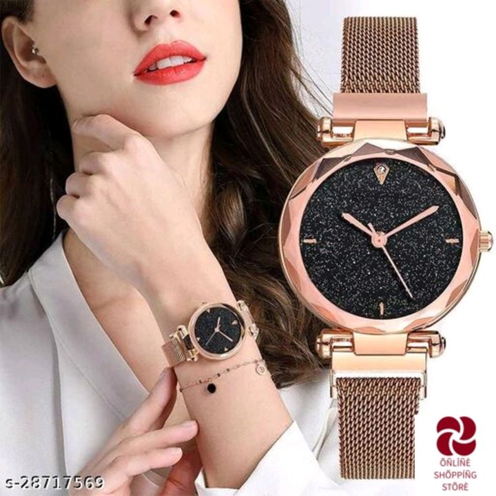 Stylish watch for women set  uploaded by Online shopping store on 8/10/2021