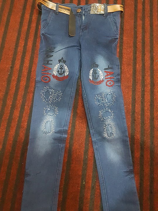 Post image Size              32to40
Fabrics         heavy dobby qood quality
Washing       guaranty 
Desiging       number 1, funky kids jeans
Set                15pcs set 
Colour           3colour
Price              1pc 200×15pcs=3000.Rs

I am a wholesaler not retailer.....agar koi problem hai u can contact me 7373820786
                                  9818377898