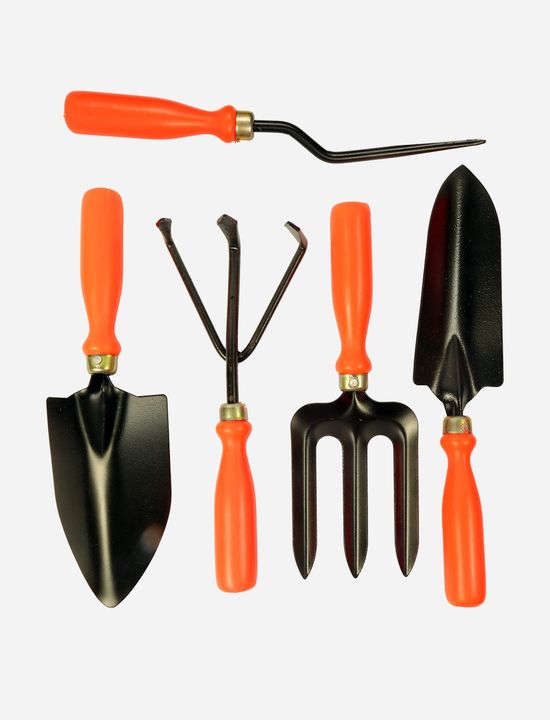 Gardening set of 5 uploaded by business on 8/11/2021