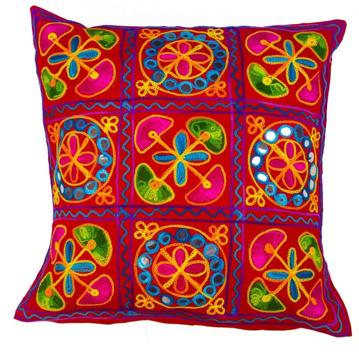 Embroidery cushion cover uploaded by Hemangi Creations on 8/11/2021