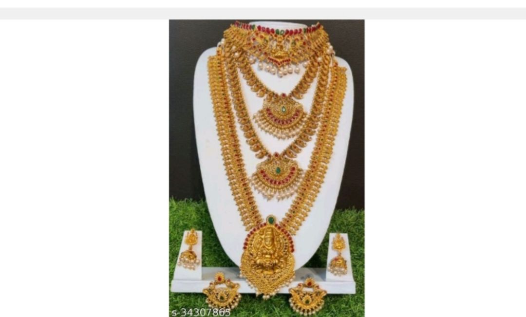 Jewellery set  uploaded by business on 8/16/2021