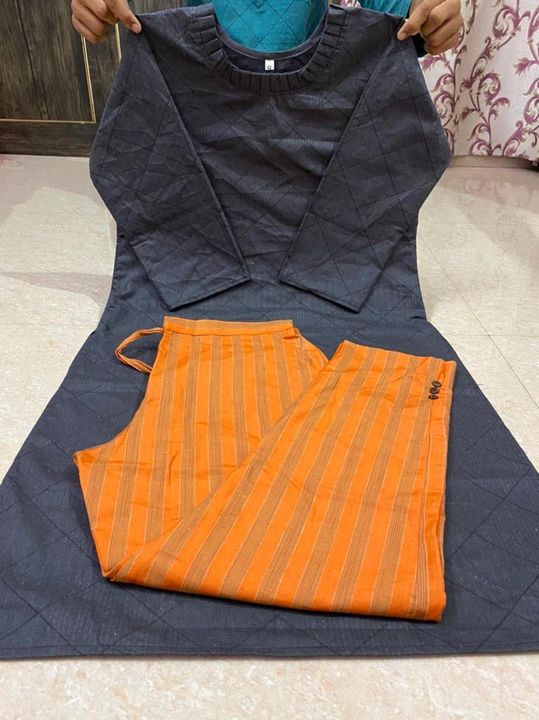 Post image *FESTIVAL DAMAKA # JANMASTMI SPECIAL *
*MOST SELLING ARTICLE *
*KHADI FABRIC WITH JACARD BUTI IN BEAUTIFUL EKKAT DESIGN*
*KURTI LENGHT 42*
*PANT WITH BOTH SIDE POCKET 39 LENGTH *
*SIZE 38 TO 44 PRICE ₹ 600/- with SHIPPING*
*SIZE 46 PRICE ₹ 650 with SHIPPING *