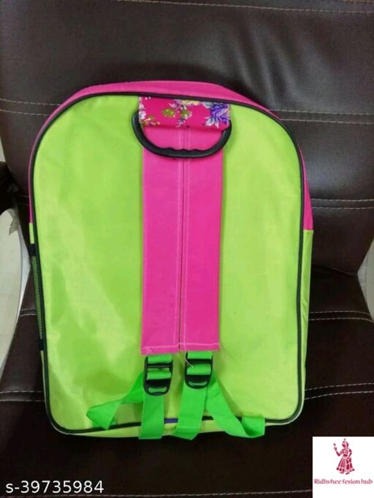 School bag  uploaded by Ridhvhee fashion hub on 8/17/2021