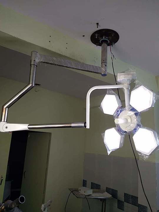 OT light ceiling mounted uploaded by SIS HEALTHCARE on 8/31/2020