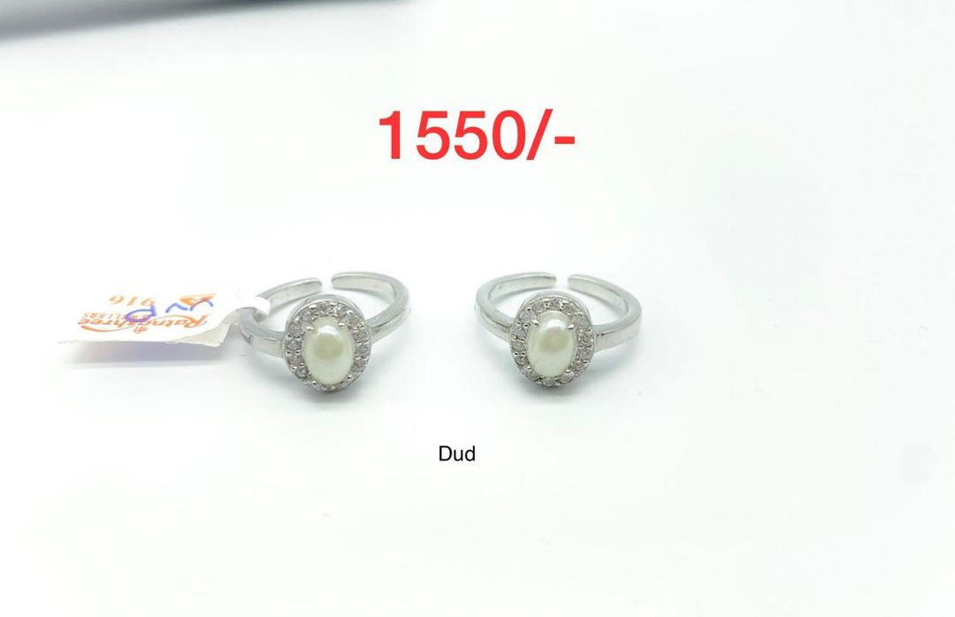 Pure silver toe rings  uploaded by shweta kabadagi on 8/17/2021