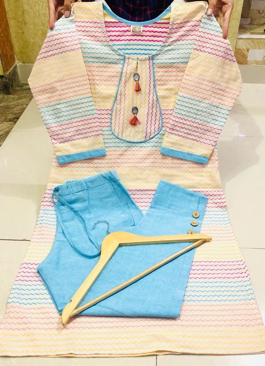 Soft khadi cotton kurti with pant uploaded by Mayavi creation on 8/18/2021