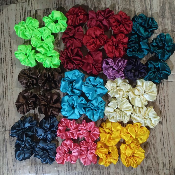 Product image with price: Rs. 15, ID: scrunchie-2e905ab6